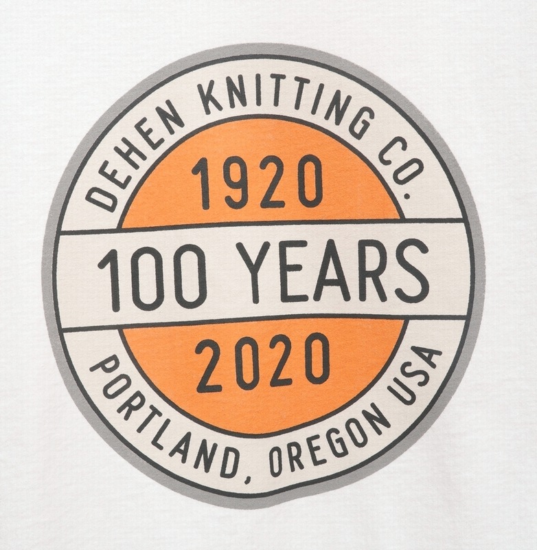 Dehen 1920(�ǡ��إ�) �϶�100��ǯ ���� ����ꥫ�� ���� �ץ��� T����� �ۥ磻�� 100 Year Anniversary Seal Tee White