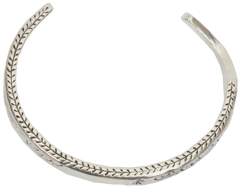 LHN Jewelry(���륨�������� ���奨�꡼) �ƹ��� �ϥ�ɥᥤ�� ����С� ���ߥ��� ���� �Х󥰥� �֥쥹��å� Straight Razor Cuff Silver