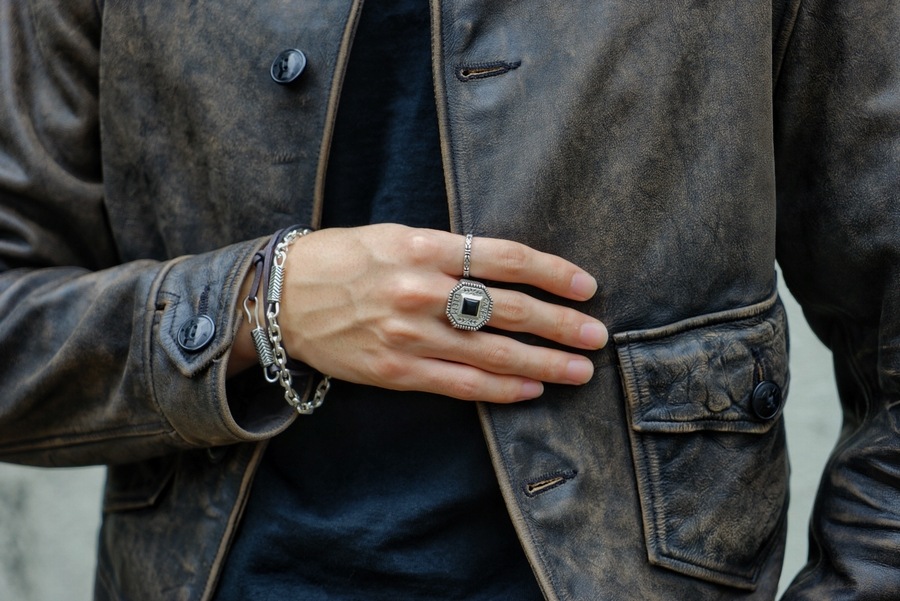 LHN Jewelry(���륨�������� ���奨�꡼) Made In USA �ϥ�ɥᥤ�� ����С� x ���˥��� ����ڥǥ����� ��� ����С� Carpe Diem Ring Silver Onyx