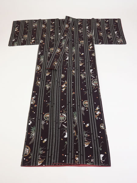 �Ⱦ�Ĺ�ᡡ���桡���������͡�����������ʡ�����Ω�ƾ夬�� ��No 3944733