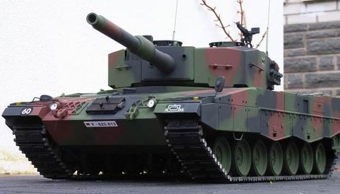 1/10�ե�᥿�롦�쥪�ѥ��2 A4 MBT ���åȡ��� KPz Leopard 2 A4 MBT)