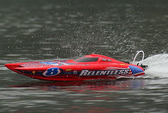HobbyKing ARR󥿥ࡦȥ쥹Quanum Relentless Brushless Catamaran Racing Boat 740mm (ARR)9215000030-0
