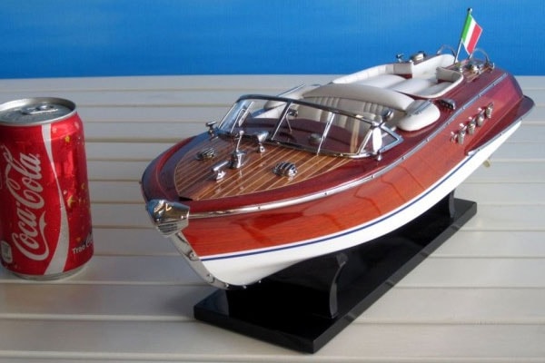 RIVA アクアラマ 塗装済完成品（L:50cm ディスプレイモデル）SB0004P-50