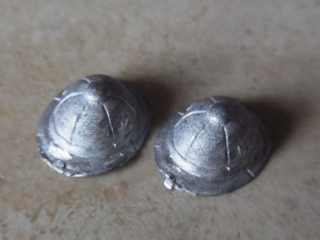 Asiatam 1/16��������ԥ��إ��åȣ��ĥ��åȡ�2 Deutsche Stahlhelme 1:16��1033-1