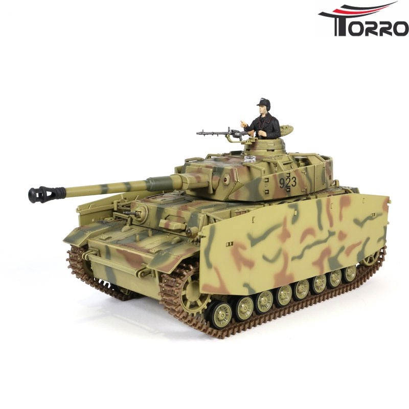 Torro/Force of Valor 1/24 IV号H型（2.4GHz・デザート迷彩塗装