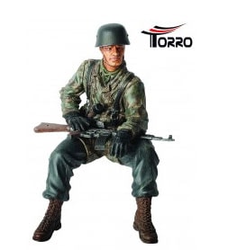 ドイツ軍フィギュア Torro ドイツ軍兵士ヘルムート・ロセル・フィギュア（塗装済