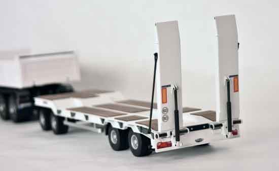 CARSON 1/14 Goldhofer TU4�㾲�ȥ졼�顼�ʥ��ߥ�1/14RC�ӥå��ȥ�å����꡼���ѡ�Carson 500907400 1:14 Goldhofer TU4 flatbed trailer 4Achsen