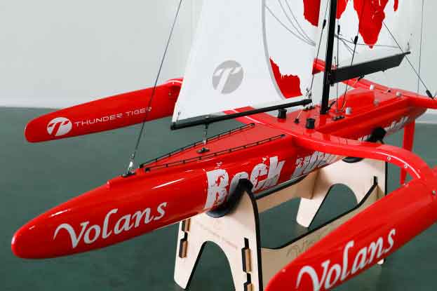 Thunder Tiger �������1m �ȥ�ޥ�� �졼���󥰥�åȡ�KIT�ˡ���Thunder Tiger Volans 1m Trimaran Racing Yacht (KIT)��