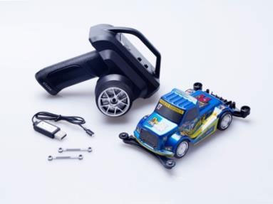 RC�ߥ˻͡�Xotik/�������ƥ��å� 1/32 XC324�ǥ������륵�����RTR�ʥ֥롼�᥿��å��ˡ�XTK-XC324-004DT