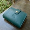 2020春夏限定色【IL BISONTE】 イルビゾンテ 2つ折りラウンドファスナー財布 54202305140 (COL ROSMARINOローズマリー)
