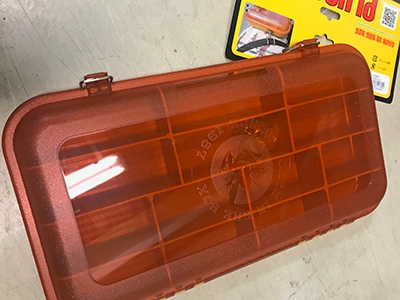 PLUGGIN'（プラッギン）タックルボックス | フィッシング用品