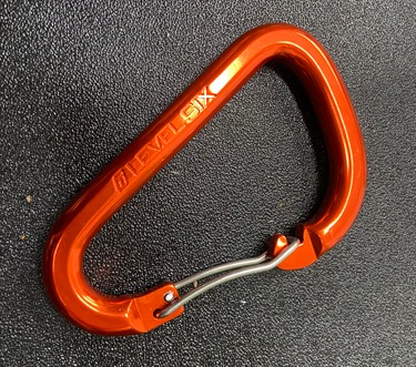 LEVEL SIX Paddle Carabineer