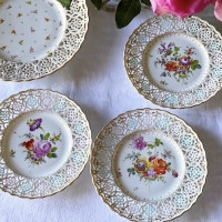 Dresden Flower Reticulated Plates (Set of Four)   ɥ쥹ǥե֥졼ץ졼ȥåȡʣ