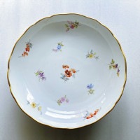 Meissen Scattered Flower    Large Bowl