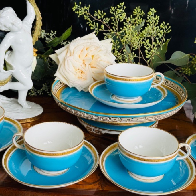 英国製 最高級ライン WORCESTER【HYDE PARK】プラター 英国製 ROYALWORCESTER ❁最高級ライン 豪華な金彩仕上げ プラター