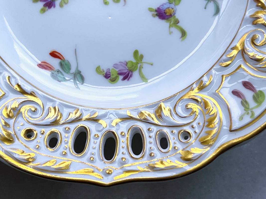 �ɥ쥹�ǥ�֡�����졼������