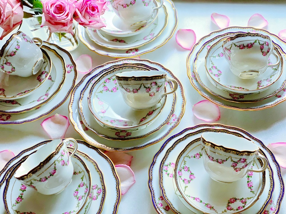 食卓の西洋アンティーク