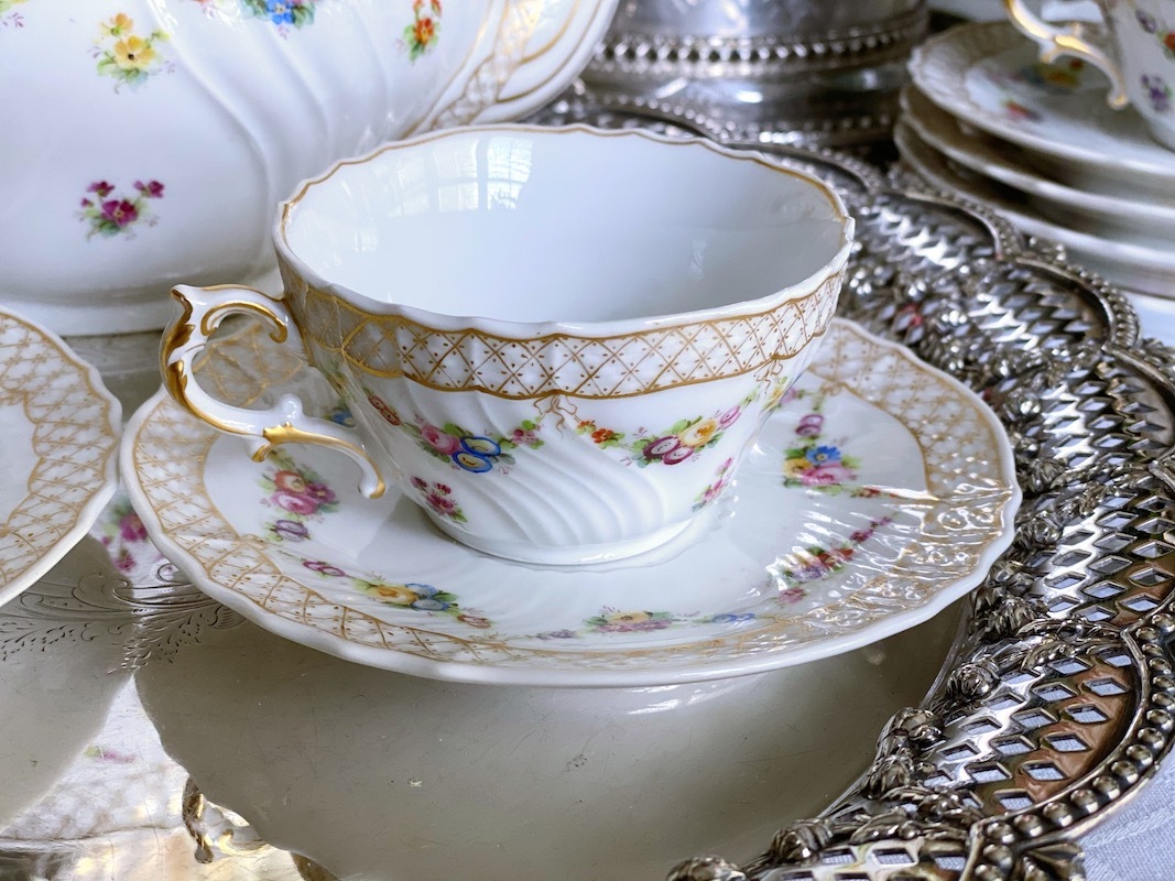 ������ɡ����Υꡡ�ե����ĥ����鯤Ⱦ��֤Υ������ɡ��ƥ������å�    Old Ginori Rose & Flowers Garland Tea Set