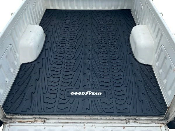 GOODYEAR ロゴ入 荷台マット サニトラ サニー トラック ロング用