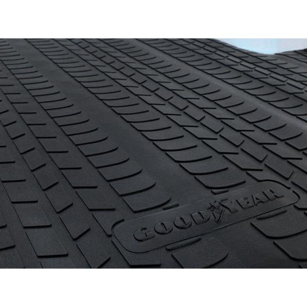 GOODYEAR グッドイヤー ロゴ入 トヨタ ハイラックス GUN125 前期 後期 荷台マット
