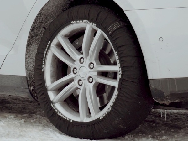 GOODYEAR グッドイヤー スノーソックス 布製 タイヤチェーン CLASSIC X / XXLサイズ