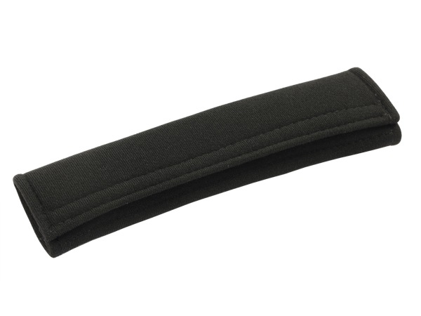 GOODYEAR シートベルトカバー シートベルトパッド 2本セット GOODYEARロゴ入