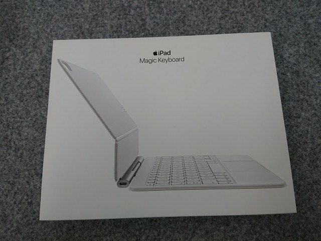 iPad 11インチ用 Magic Keyboard White ② Apple 11インチiPad Pro(第4