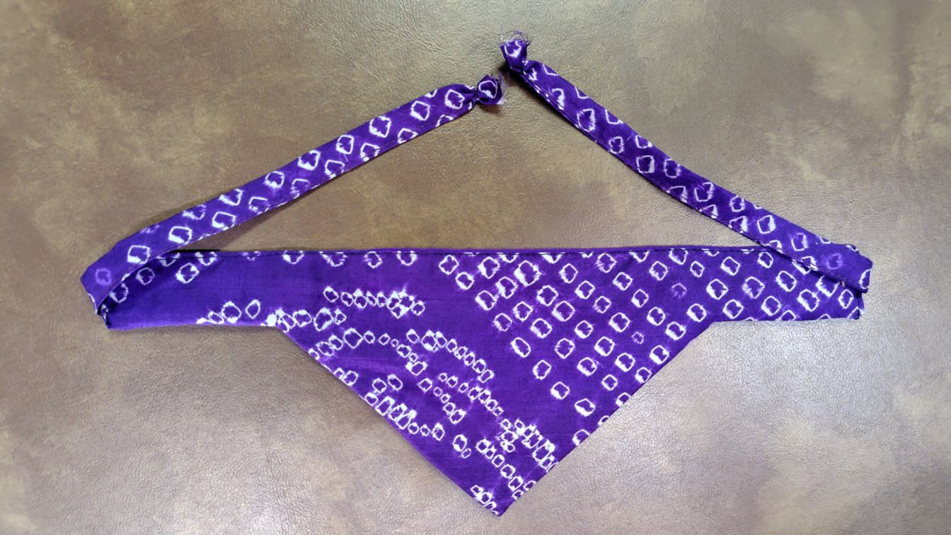 小型犬　犬服　バンダナ　スカーフ　着物リメイク　和モダン　一点物　おしゃれ　日本製　ドッグウェア　ペット用　和柄　ハンドメイド　高級感　プレゼント　記念日　誕生日　唯一無二