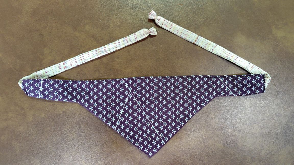 小型犬　犬服　バンダナ　スカーフ　着物リメイク　和モダン　一点物　おしゃれ　日本製　ドッグウェア　ペット用　和柄　ハンドメイド　高級感　プレゼント　記念日　誕生日　唯一無二