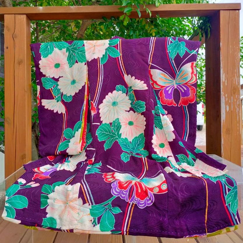 【ミニ着物④】一点物　希少古布　アンティーク　ミニ着物　希少古布　インテリア　オブジェ　置物　日本着物　古風　レトロ　着物リメイク