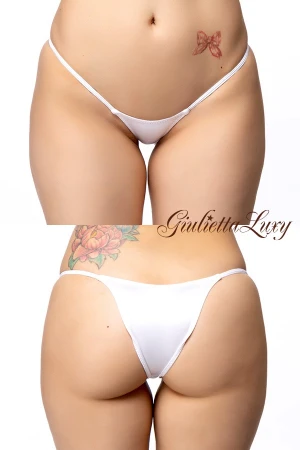 Wet素材ローライズハーフバックショーツ・ホワイト