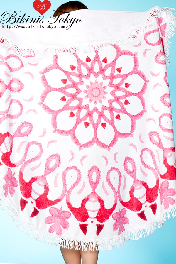 フリンジ付き円形ビーチタオル