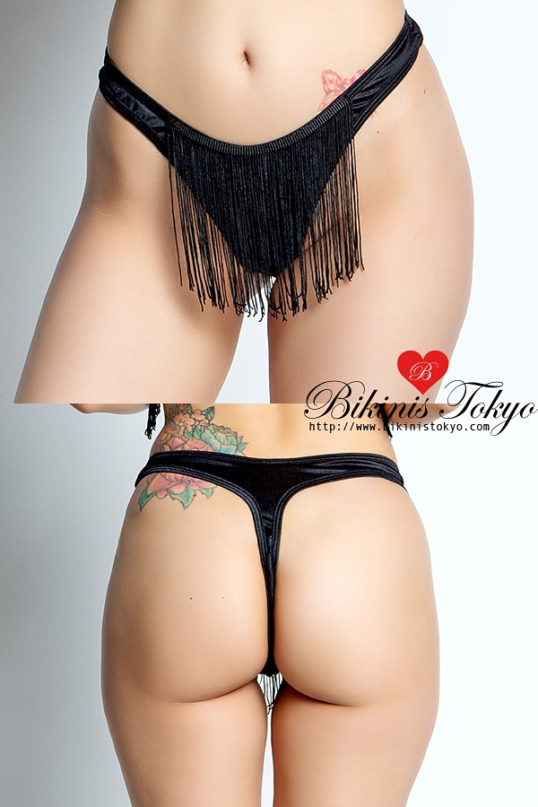 フリンジ付きショーツ・ブラック