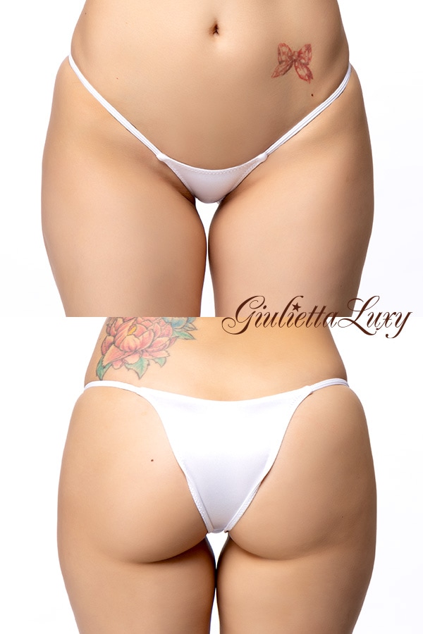 Wet素材ローライズハーフバックショーツ・ホワイト