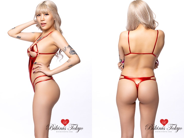 クロッチオープン変形Tバックメタリックボディスーツ・レッド