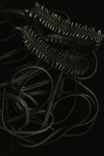 ガーター付き   レッグロープ2本セット・ツヤブラック