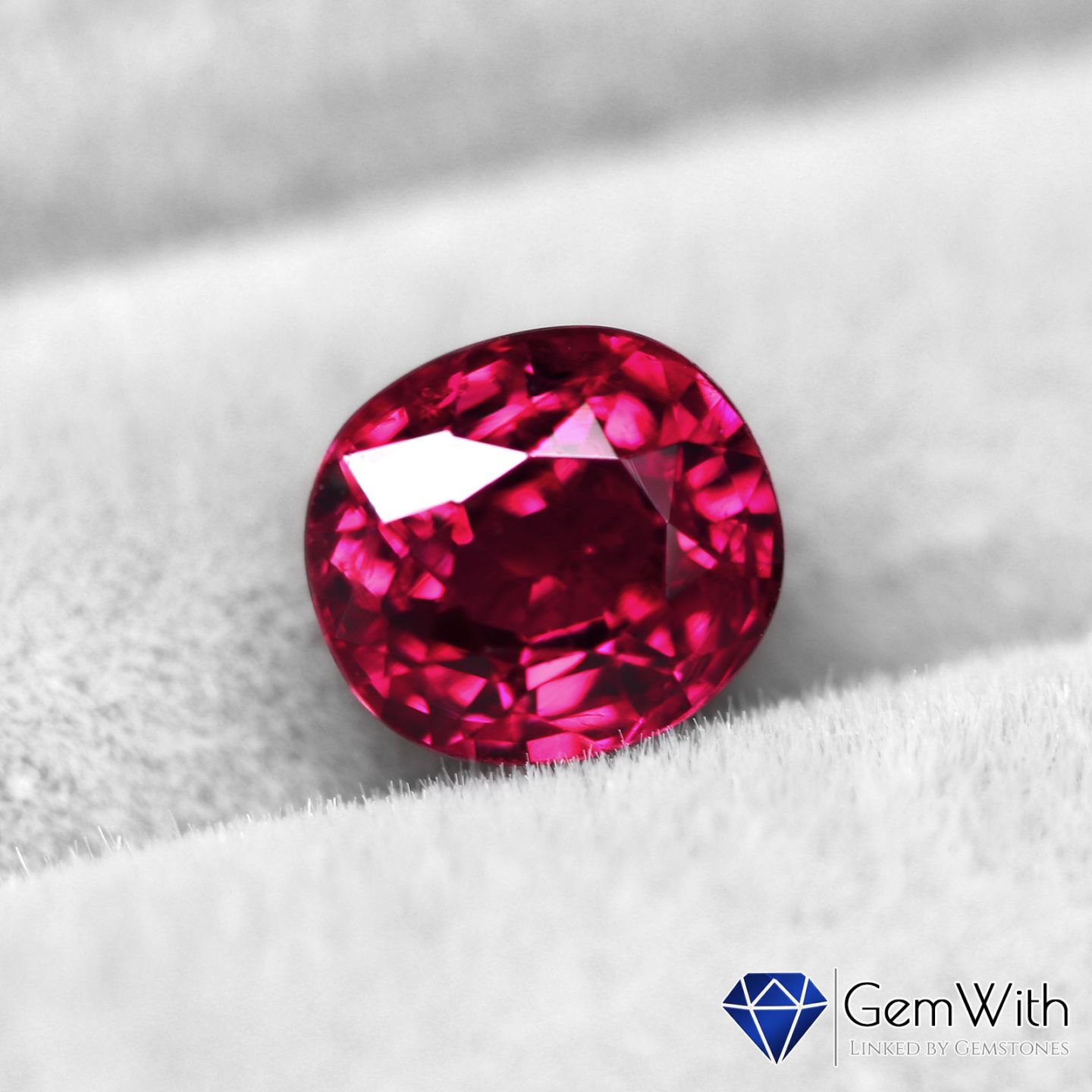 超絶希少❗️クロトン サイアムルビー 'Siam Ruby'✨ ルビー0.72CT | ルビー | GemWith 宝石・ルース・希少石専門店ジェムウィズ
