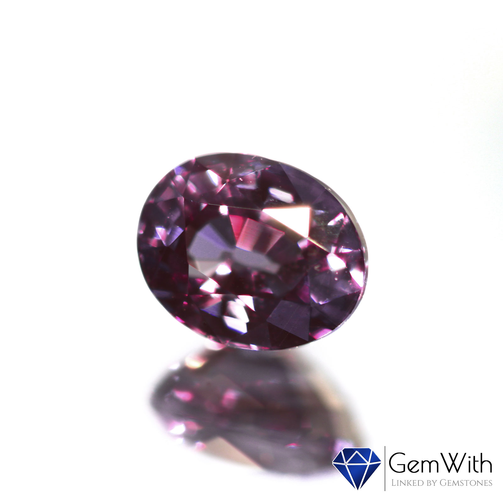ベキリー産カラーチェンジガーネット0.48CT | ガーネット | GemWith