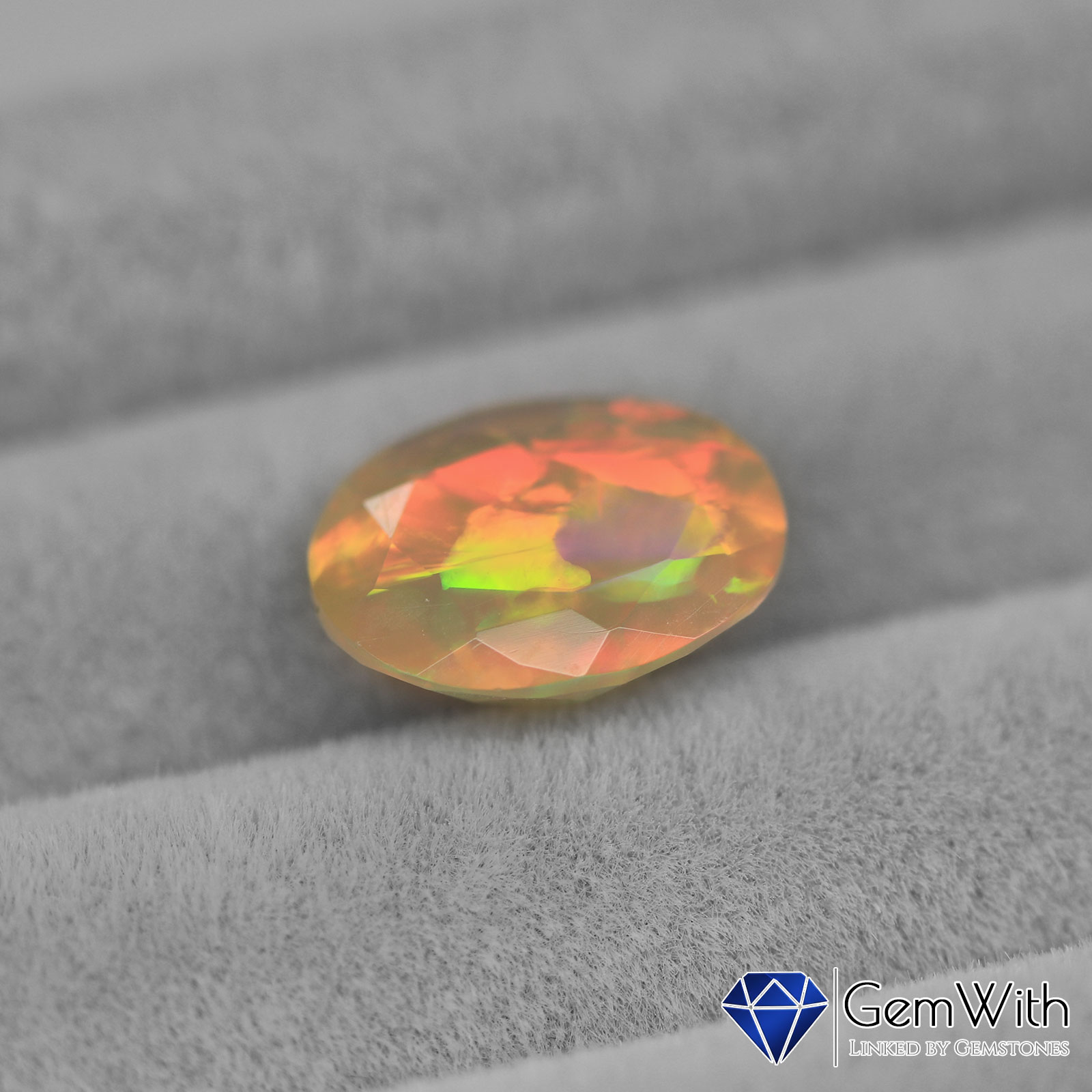 ウェロオパール0.99CT | オパール | GemWith 宝石・ルース・希少石専門