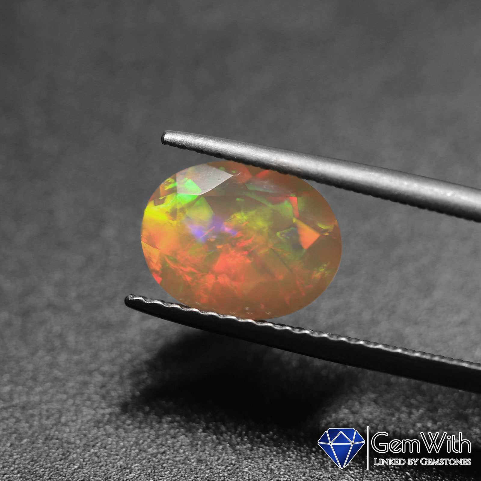 ウェロオパール0.99CT | オパール | GemWith 宝石・ルース・希少石専門