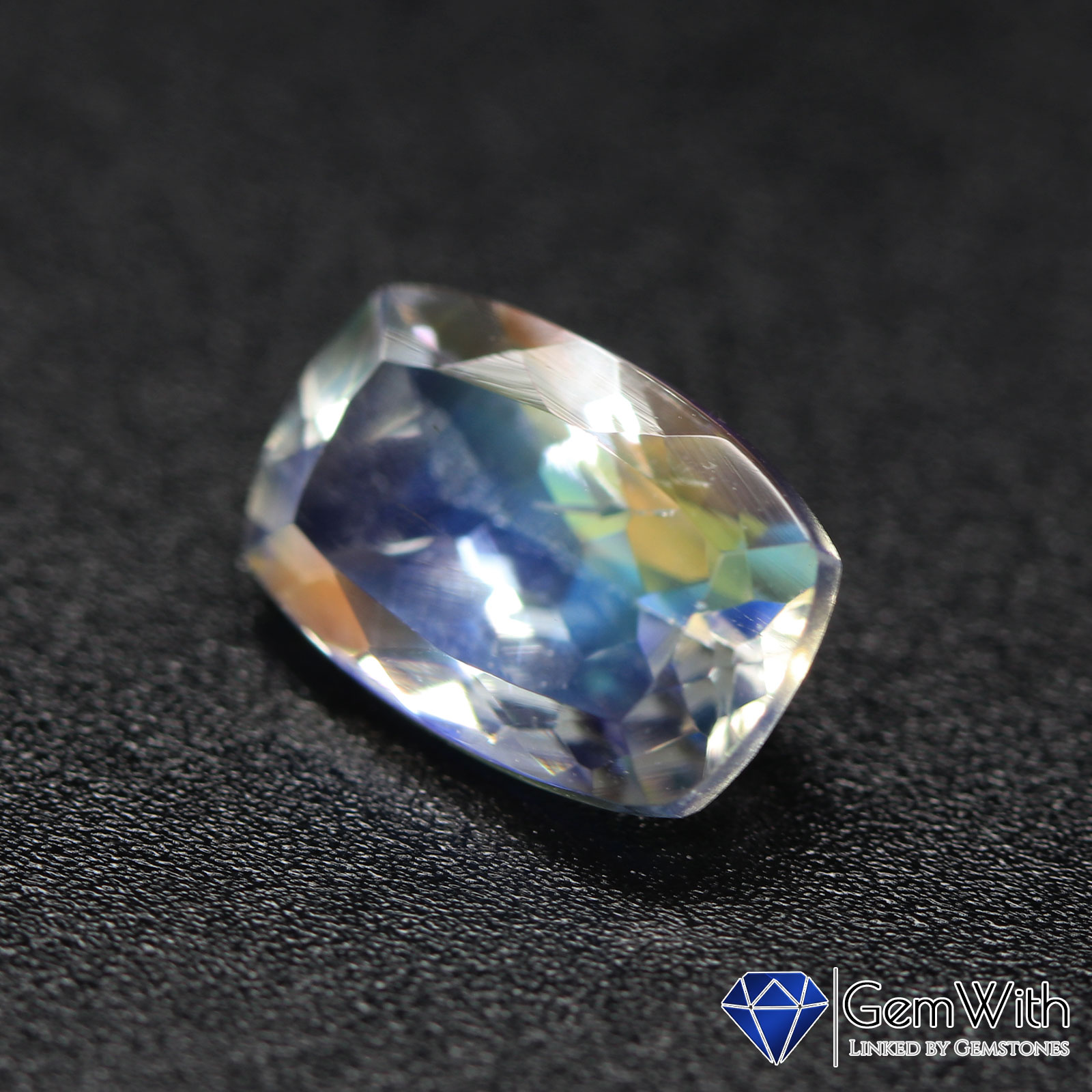 アンデシンラブラドライト0.85CT | フェルドスパー | GemWith 宝石