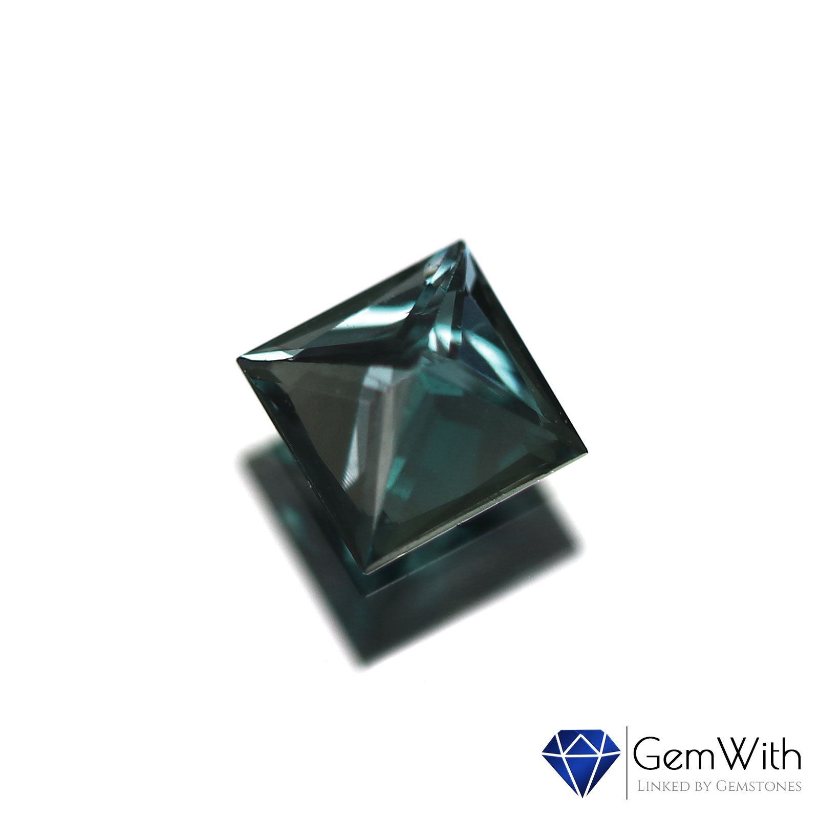 【ブラジル産】アレキサンドライト ブラジル産アレキサンドライト0.10CT | アレキサンドライト | GemWith