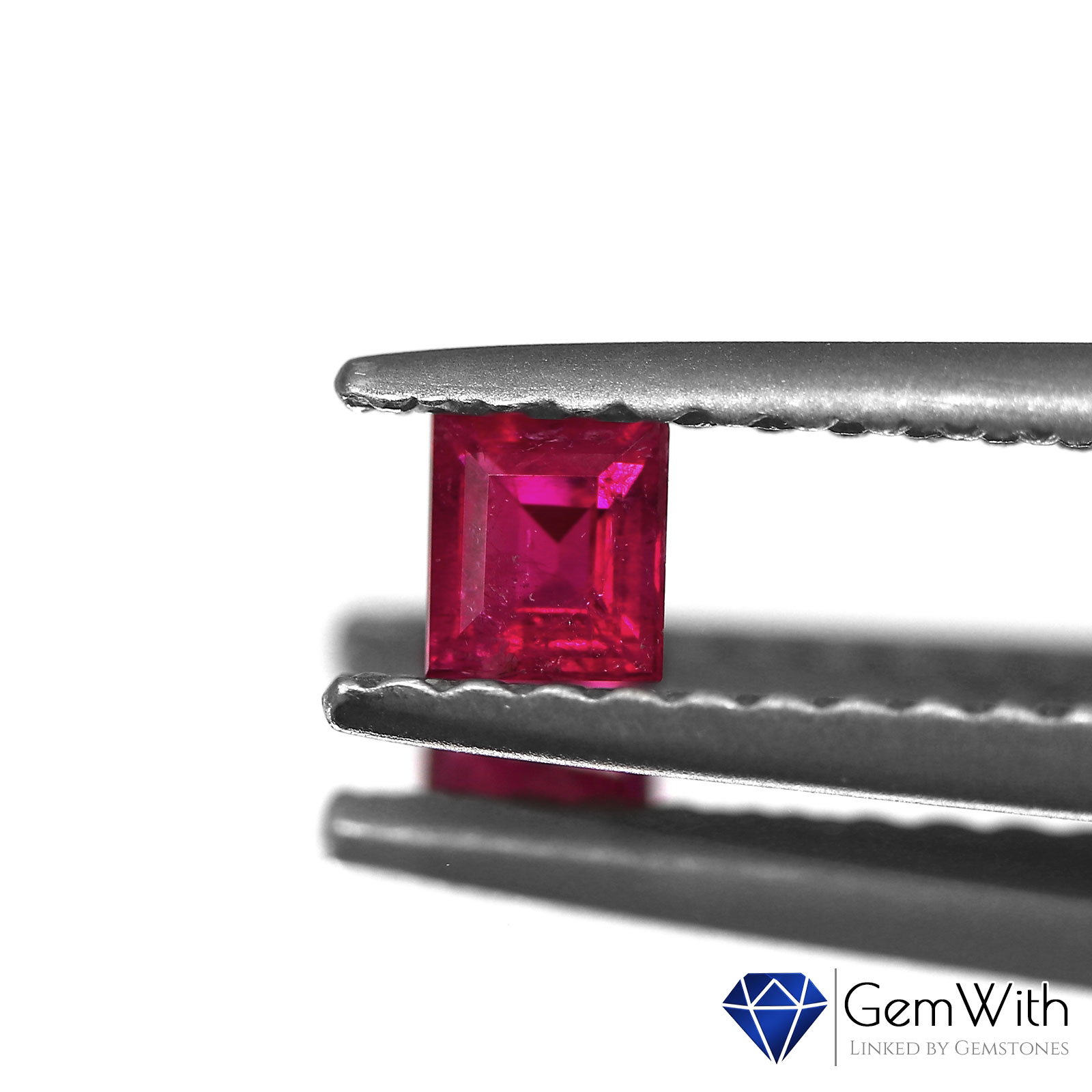 レッドベリル0.10CT | ベリル | GemWith 宝石・ルース・希少石専門店 