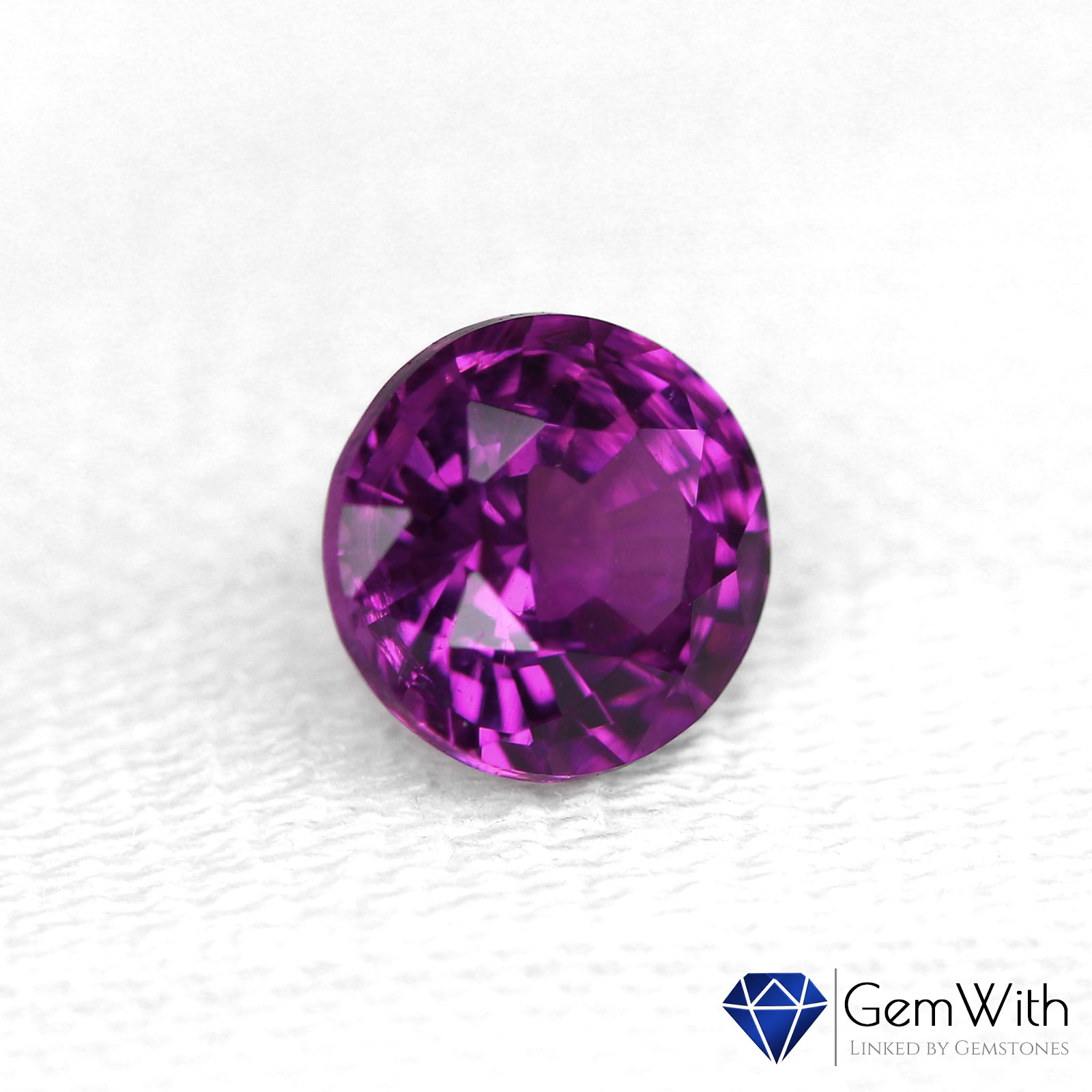 グレープガーネット0.68CT | ガーネット | GemWith 宝石・ルース・希少