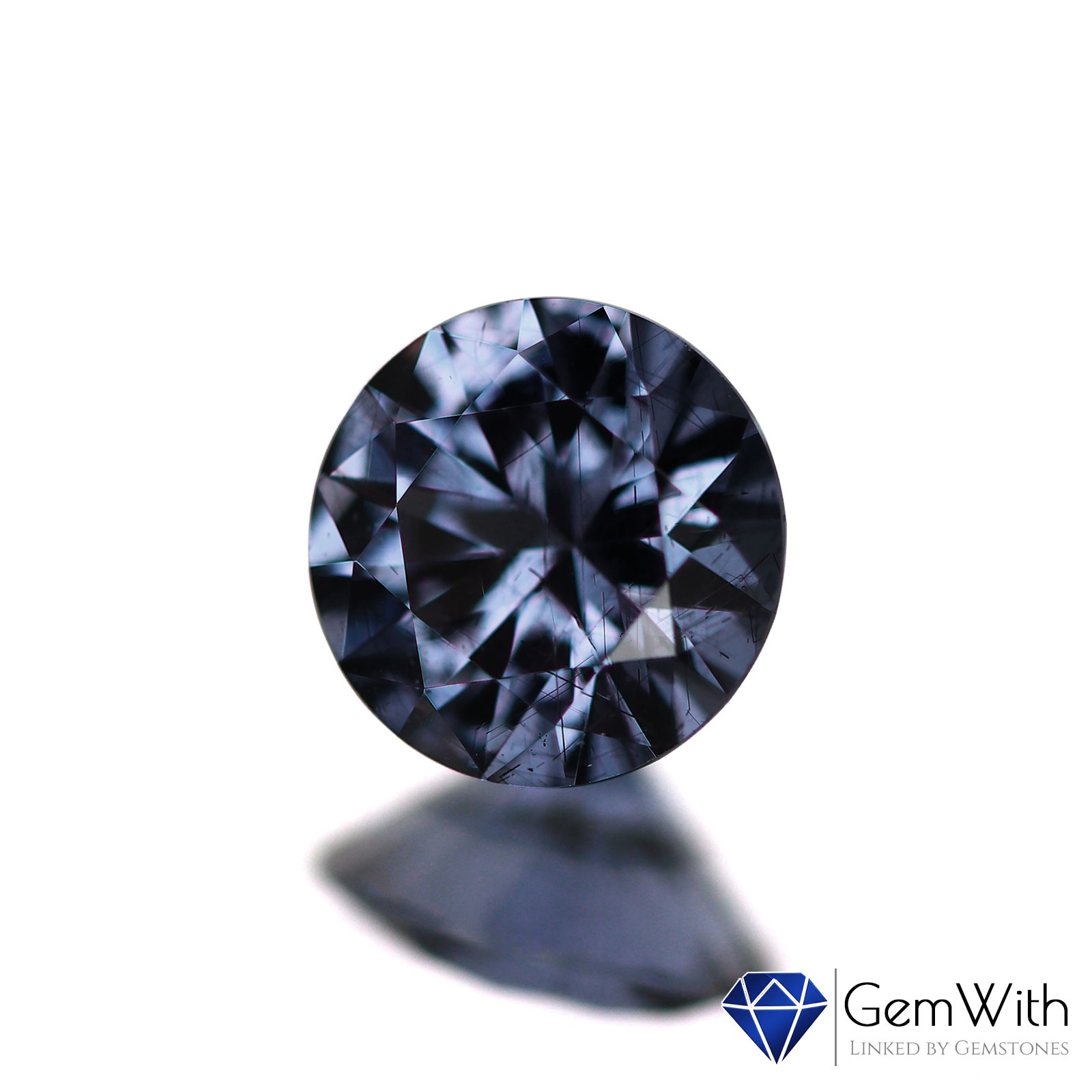 ベキリー産カラーチェンジガーネット0.30CT | ガーネット | GemWith