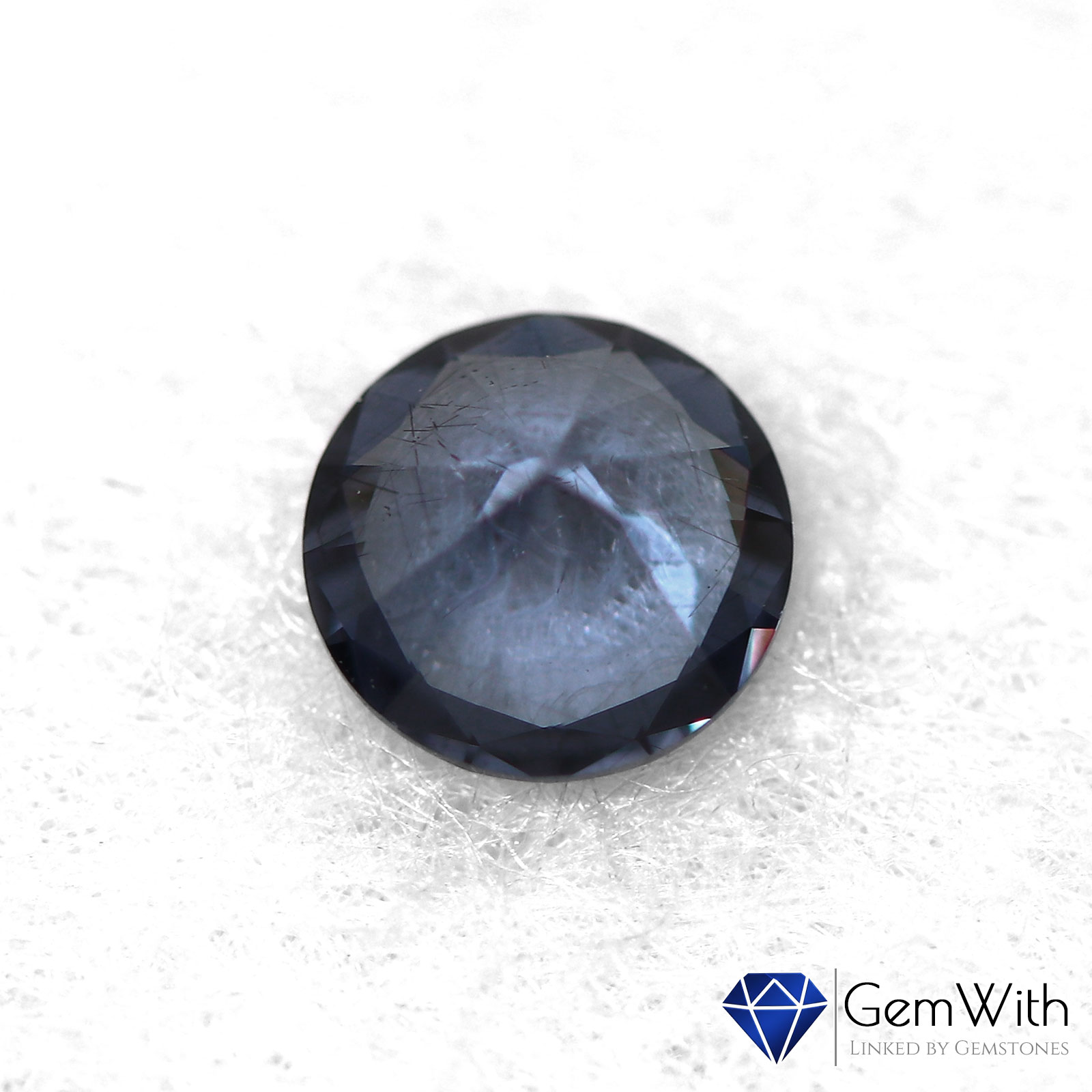 ベキリー産カラーチェンジガーネット0.30CT | ガーネット | GemWith