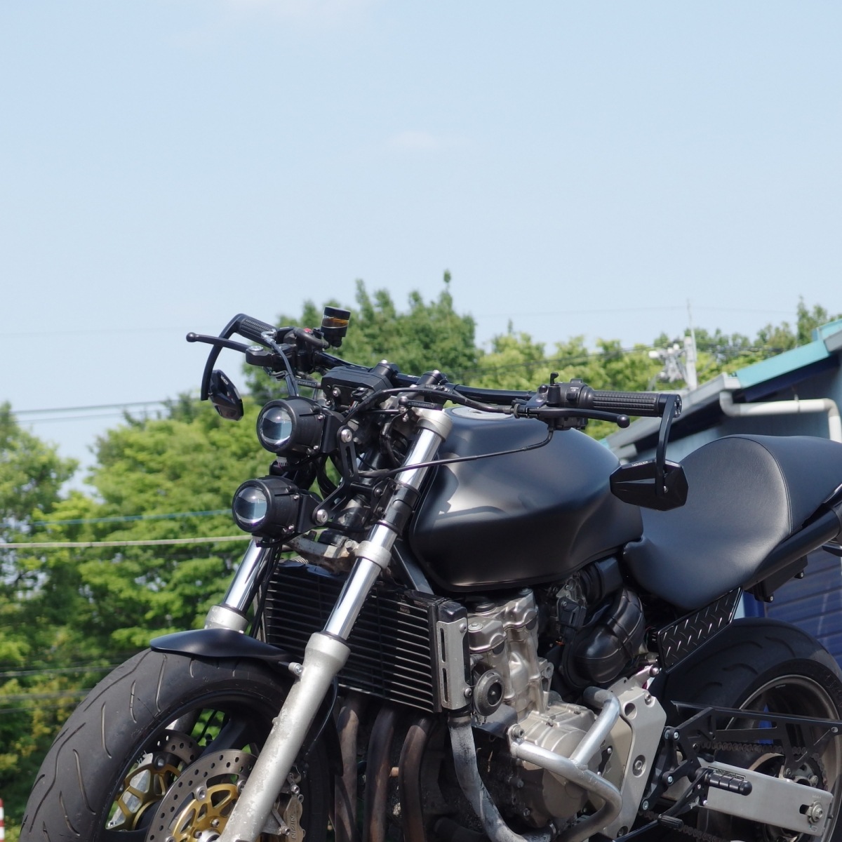 カスタムバイクパーツ ダブルヘッドライト 並行輸入品】バイク ヘッドライト ツイン ダブルledフロント ヘッド