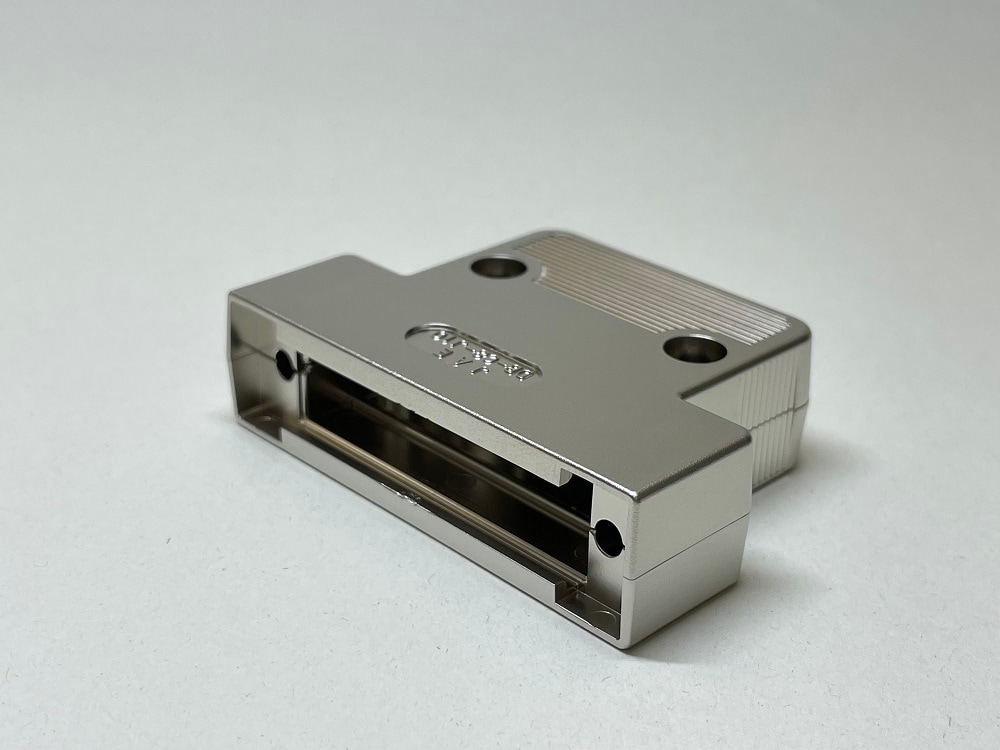 DE-C8-J9-F1-1R | 角型コネクタ,D subシリーズ | 法人向け HAKKO NETSHOP