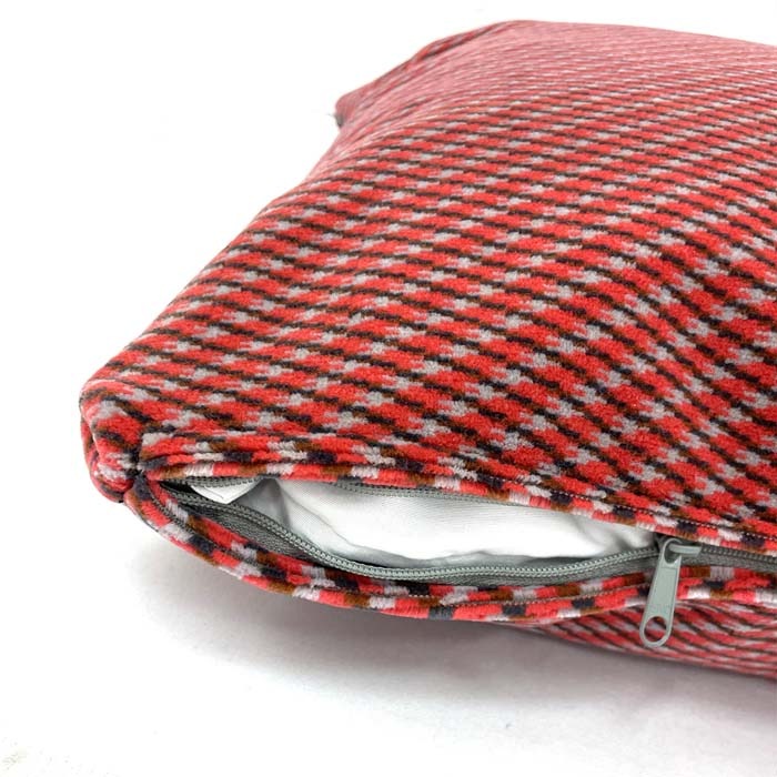 �⥱�åȥ��å����ʵ�����Ŵ8000�ϡ� RH-S24