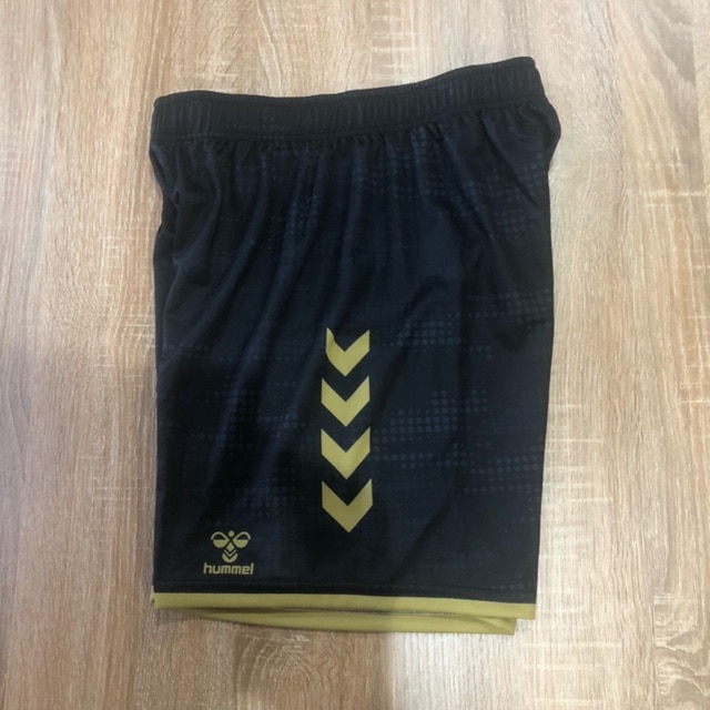 【hummel】オーダープラクティスパンツ　ヒート限定カラー(ブラック×ゴールド)